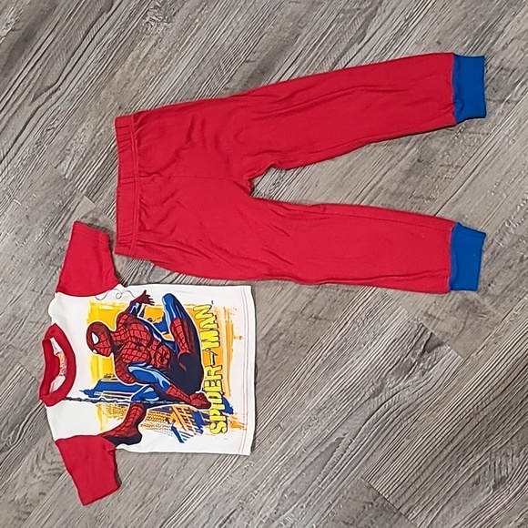 Spider-Man T-Shirt with Matching Pants Size 6 - Picture 1 of 5